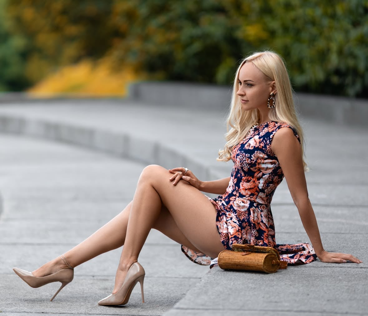 Time for classic summer outfits! 🥰 Everything around me is blooming, green, and bursting with vibrant colors 🌸🌿🔥. There’s nothing better than a short, fun summer dress and beautiful long legs, paired with classic high heels for that classy, elegant look 👠✨😉 … and a bright smile on my face!🤗🥰

Loving these summer vibes, colors😃📸

Sending you all some summer warmth and positive energy! 🤗🙏💋💯

Lately, I’ve been focusing more and more on my Patreon page🤗 I’m uploading way more photos there than here on Instagram, and I still need a bit of time to get everything completely figured out📸📸

Because of this, from now on, I’ll be posting here on Instagram only on Wednesdays😉👍

And, as always — for those who want to view my full-resolution photos, and for those serious, famous people who can afford to view my full-resolution, high-quality photos, those who want to see more content, and those who just want to chat — the link to my Patreon is in my bio!😉😘🤗

Head over there and enjoy! Can’t wait to see you all! 🤗😉 💋
.
.
.
#legsfordays #highheels #stilettos #gorgeouslegs #summervibes