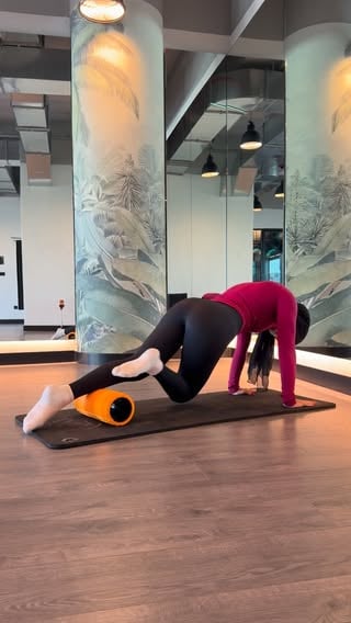 Try these movements on a foam roller.
.
..
.
.
.
#gym #gymmotivation #fitnessmotivation #gymtime