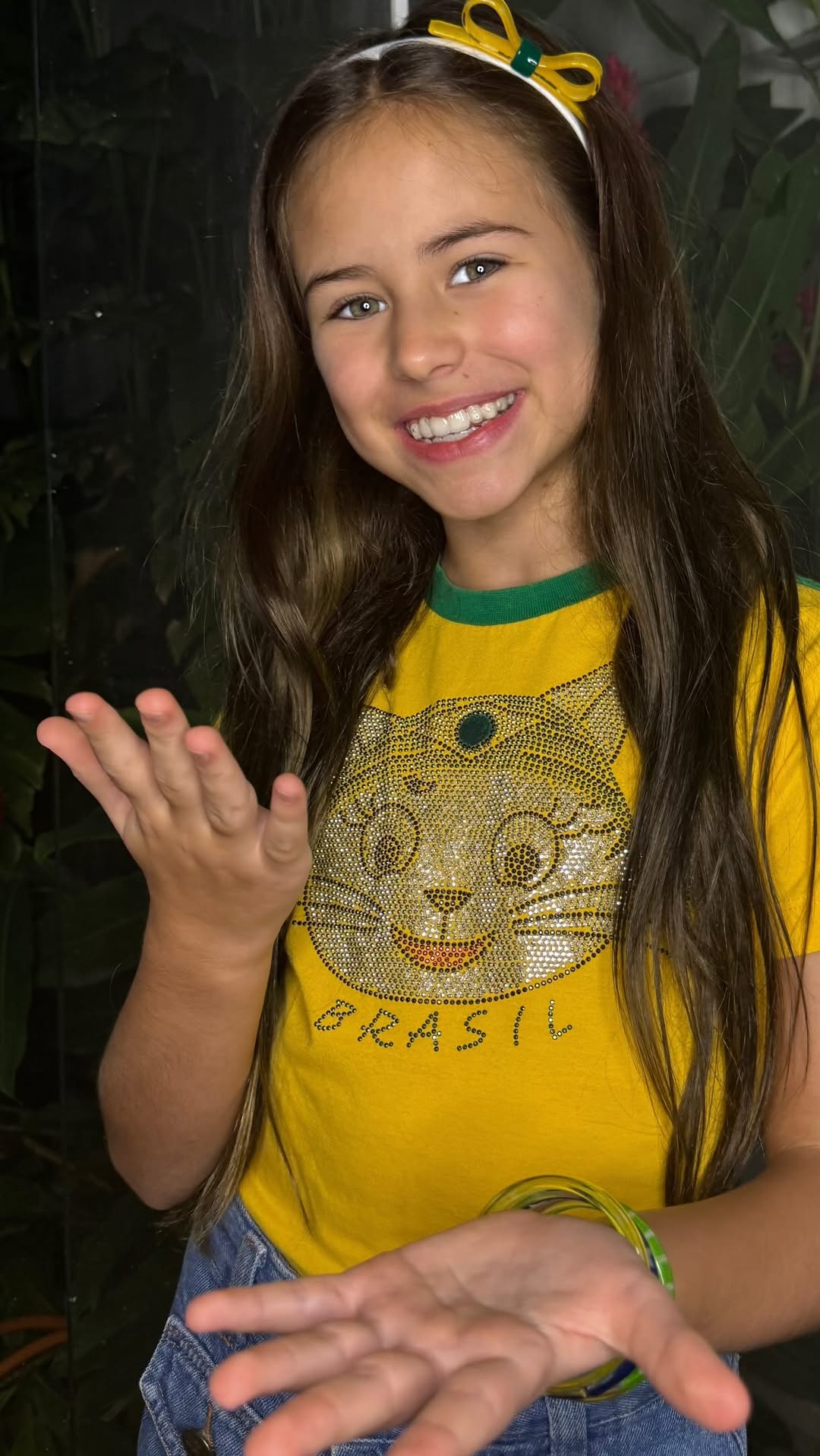 Somos 4sixseven mil abelhinhas 🐝 
Obrigada, meus amores🧡
Amo vcs demais!!!!! 
Obrigada por tudo sempre!😍
Six seveeeeeen!!!!!!