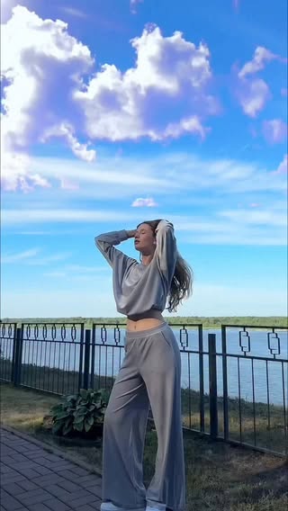 С первым днём лета 🥳☀️🌿

Сегодня сдала первый экзамен 📚
Результат будет известен после 16 июня🙏📖
Можно немного расслабиться

Мой архивный рилс #архив_dashagorbacheva_
Не могу его тут не оставить 

Пусть лето 2026 будет лучшим ☀️

Модель, красотка, летний вайб, лето 2026, модельные будни, длинноногая модель.