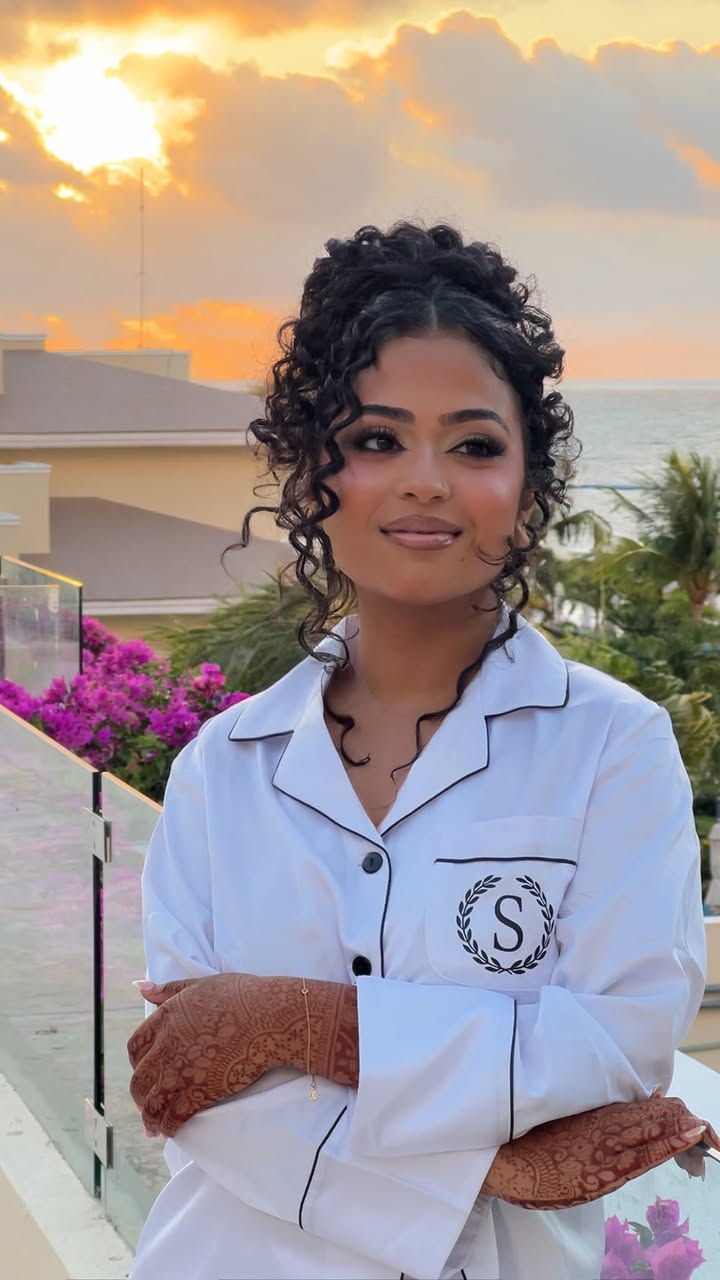 the perfect curly updo & my signature glam on my beautiful mexico bride, sheba for her ceremony look in her 3 day indian wedding. 🫶🏼✨