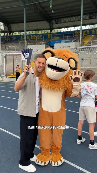Anzeige | Spontanes Gewinnspiel für euch 😍

Ich war gestern mit NewYorker beim Spiel der Braunschweig Lions (Wahnsinn wie gut die Stimmung war 🚀) und habe 2 Gutscheine à 50€ zum verlosen bekommen.

Wir machen es ganz unkompliziert:

- @newyorkeronline folgen ✨
- Eine Person markieren die auch einen Gutschein bekommen sollte damit ihr zusammen shoppen gehen könnt 🤝🏾

Ich wünsche euch viel Glück 🍀 

Weitere Infos: 

Das Gewinnspiel endet am 03.06.2026 um 23:59 Uhr.
Die Gewinner werden nach Ablauf des Gewinnspiels per Zufallsprinzip ausgewählt und von mir per Direktnachricht auf Instagram kontaktiert.

Dieses Gewinnspiel steht in keiner Verbindung zu Instagram und wird in keiner Weise von Instagram gesponsert, unterstützt oder organisiert.