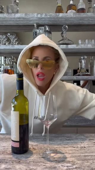 Made it to another Friday 🍷