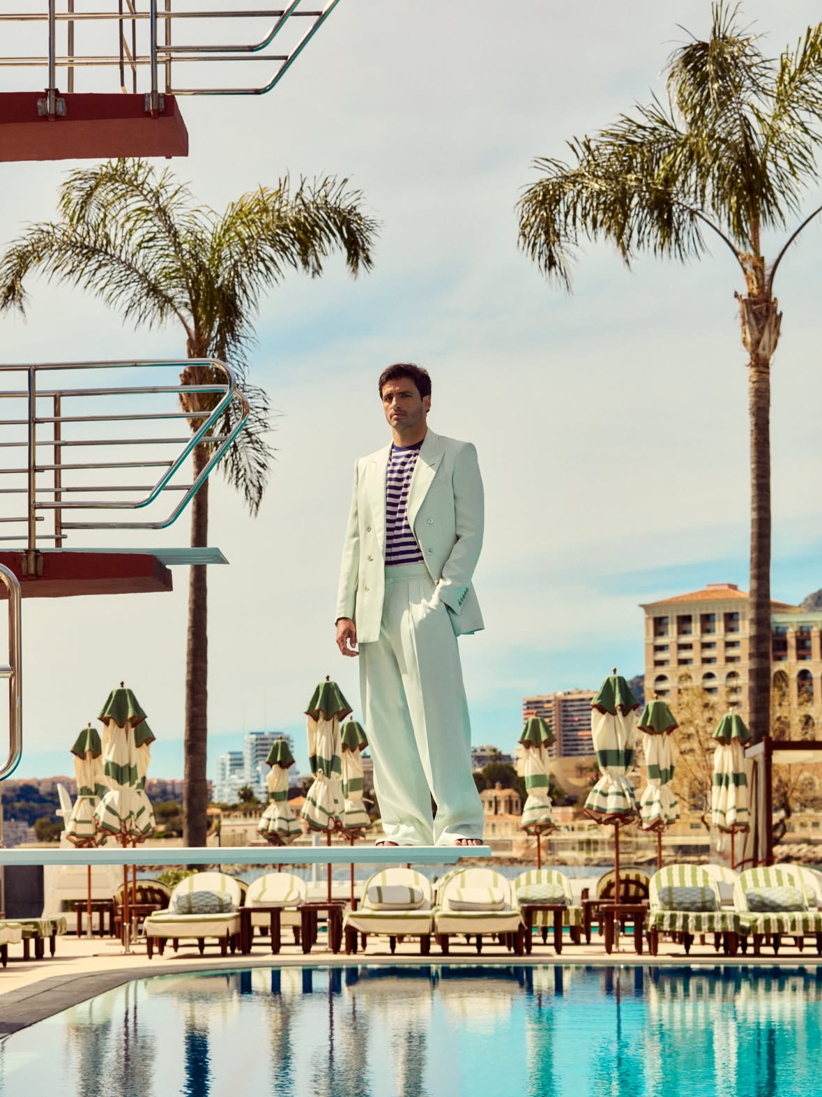 📸✍🏻 @vanityfairspain

Fotografía: Tomás De La Fuente
Realización/estilismo: Joana De La Fuente
Dirección de arte: Ángel Perea Malo
Arte: Cristina González Vieco, Elena Calvo
Visuals Editor Director: Reyes Domínguez
Producción: Lucía Pregigueiro Juliá
Peluquería y maquillaje: Claire Carmelina Gil
Asistente de fotografía: Pedro Urech Bedoya
Asistente de estilismo: Juan Luis Ascanio
Localización: Monte-Carlo Société des Bains de Mer
Head of Editorial Content: Alberto Moreno