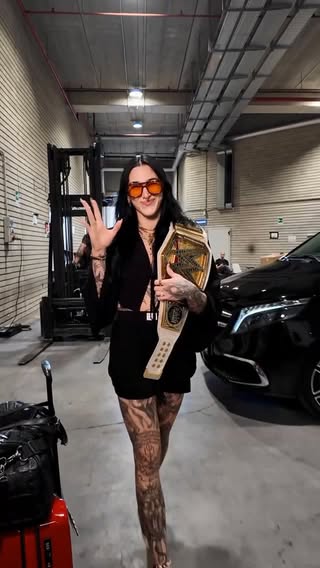 Mami’s in Turin 😈 @rhearipley_wwe defends the WWE Women’s Championship against @jadecargill in a #WrestleMania REMATCH.

#WWEClash in Italy streams TODAY at 2 ET/11 PT on the @espn App in the U.S. and @netflix internationally, with the first hour streaming LIVE on ESPN!