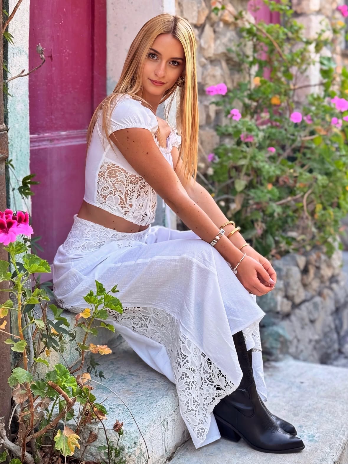🤍 🎈 💐
Stile provenzale 🦩
*
*
*
________
#ootd #style #camperos #lookoftheday #francia