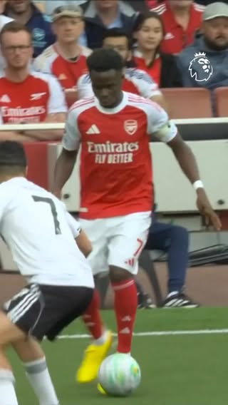A lovely drop of the shoulder 👋

Bukayo Saka is May’s @adobeexpress Creative Moment of the Month winner 🥇