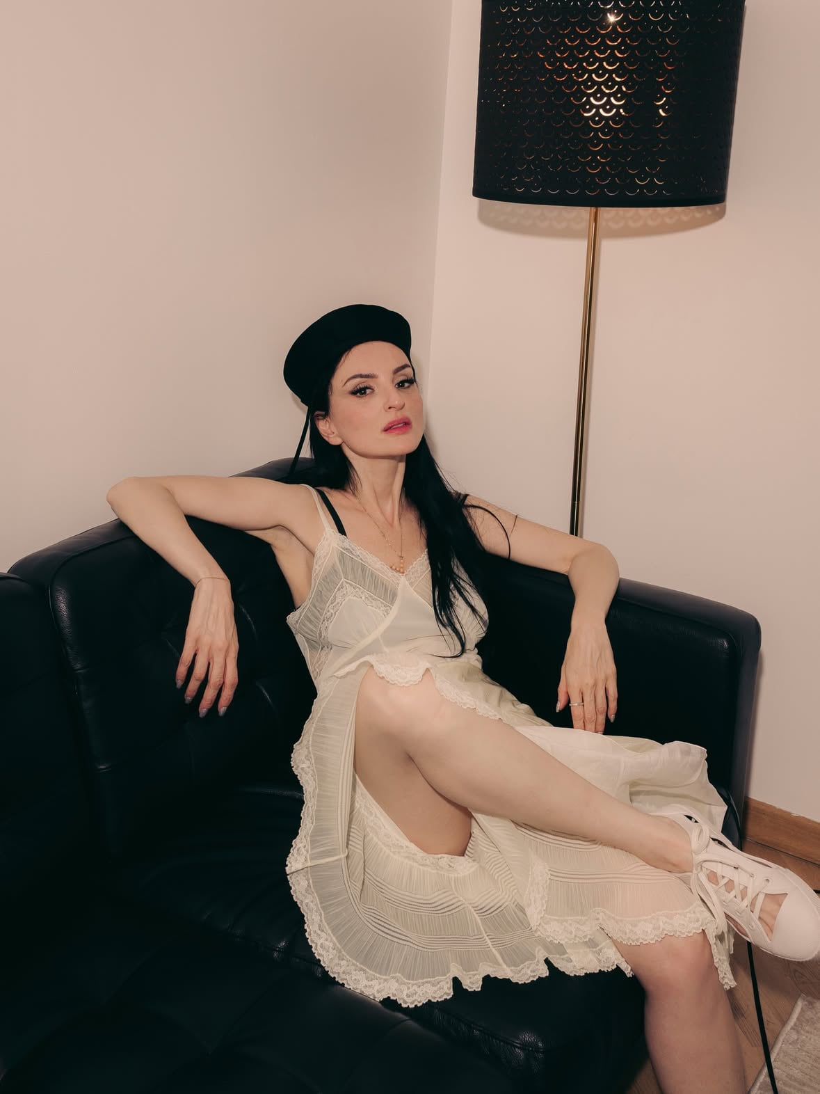 Nuovo Album “Foto mosse” - Arisa @arisamusic ♥️
.
Nè vincitori nè vinti, si esce sconfitti a metà. 

Talent @arisamusic 
Stylist @stelaplaka 
Grooming @simone__gammino 
Assistant @albinashooter