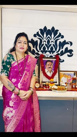 మిస్ యు నాన్న 😭 అమ్మ🥲
నాకు జన్మ నిచ్చిననందుకు..🙏🙏🙏🙏

#missyou #nanna #mydad #mylifestory #lathasrees
