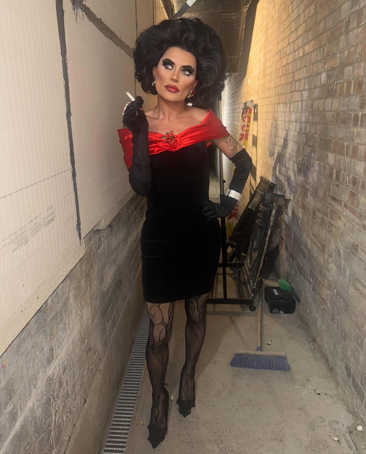 Just a night at the Opera. 🥀 

@theblackcapcamden 🪩