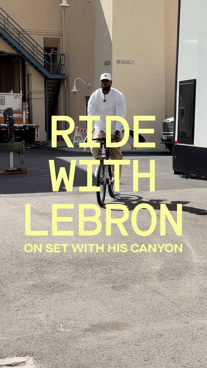 Walk to set or ride to set? 🤔 I’ll ride! @canyon 😁 

See ya’ll on the road for #WorldBicycleDay 🚴🏾🌎👑