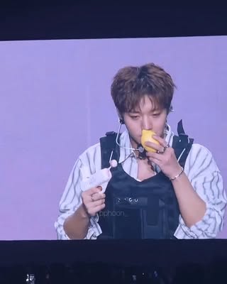 ㅋㅋㅋㅋㅋ 귀엽다 

260531 PARK JIHOON FANCON IN SEOUL “RE:FLECT” DAY 2 

—-
Cr pphoon_

💌 Park Jihoon official Instagram : @0529.jihoon.ig  @yy_ent 

#PARKJIHOON #박지훈 #JIHOON #지훈