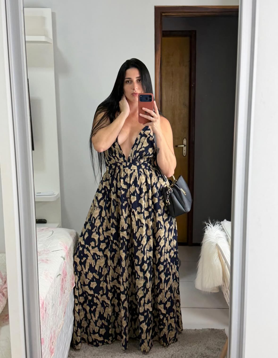 SHEIN Fit Check Challenge! Pesquise por B3UP7 na SHEIN para comprar exatamente o meu look e garantir descontos extras!
@sheinofficial @sheinbrasil
#SHEINtrends #SHEINsaveinstyle
#ad

Nome da loja: KARISMINA
🆔 1538202