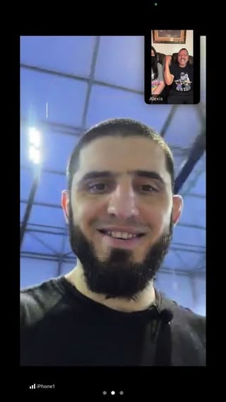 What a dream come true it was for my dad to speak to Islam, let alone be invited to his next fight😭🥹 We are still in shock and cannot believe it 😭🤍 Thank you to Islam and his amazing team for making this happen for my dad 🙏🏽 May his health allow us to attend Islam’s next fight !! 🙌🏽🙏🏽🎗️🤍 #ufc #ufcdad #ufcgirly #islammakhachev #fyp  @islam_makhachev