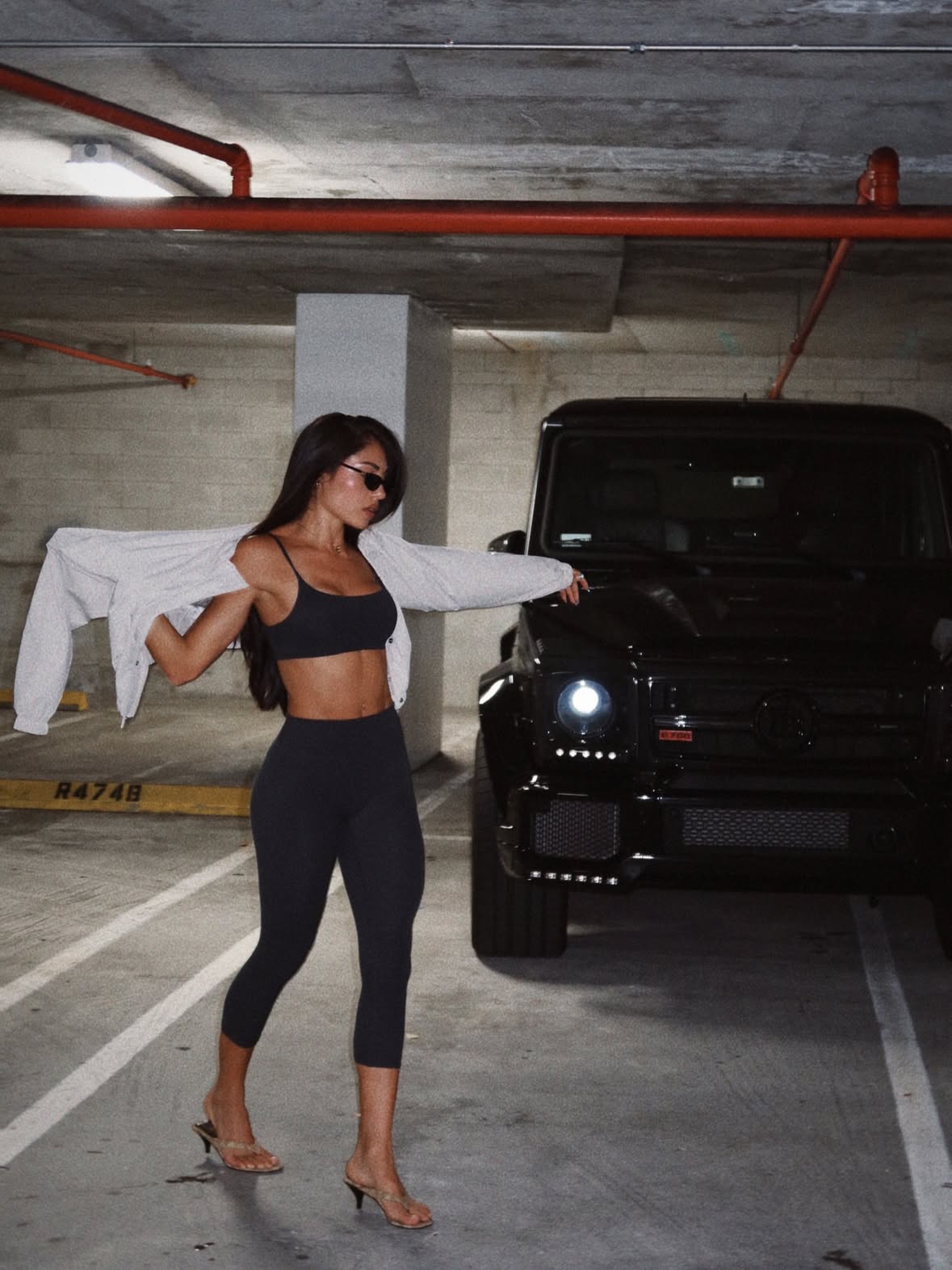 new era 🖤

@oneractive day to night capsule ft the one and only @loriharvey launches Thursday | June 11th |  12pm EST | get ready to build your wishlist!! use code: leticia to save 🛒

wearing:
-Cropped bomber jacket in oatmeal 
-SoftMotion strapped sports bra in emerald noir 
-SoftMotion 3/4 length leggings in emerald noir 

[size small in everything]

📸 @itsher.vision 

#oneractive