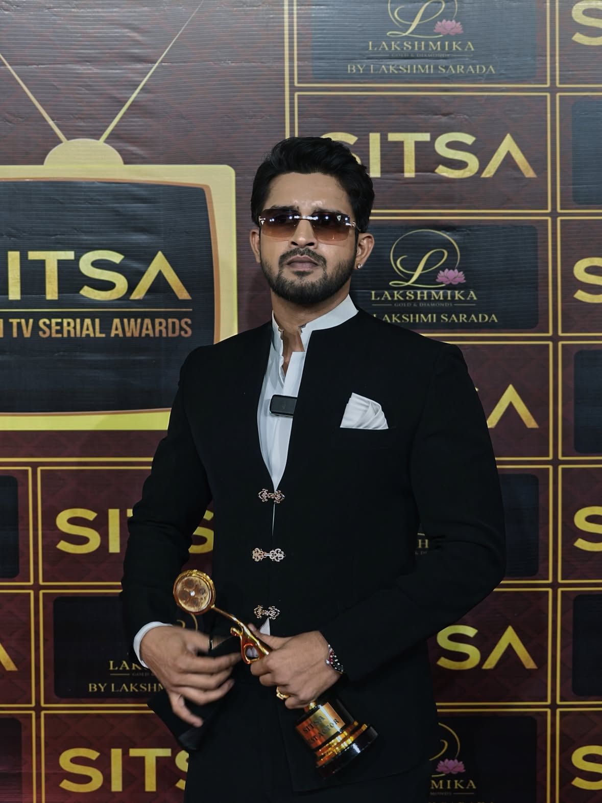 10M + votes and best actor award 
Now thats a lot of love ❤️ 
Thank you so much everyone