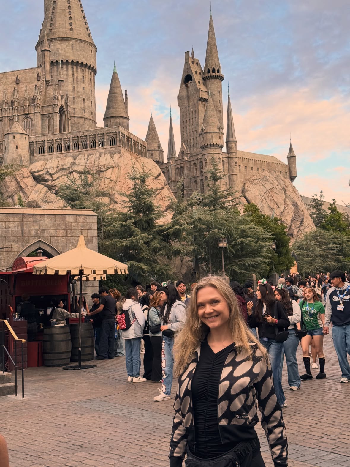 Thanks so much @unistudios for hosting me and my family at Universal Studios!  It was an AMAZING day!!!! I’m definitely a Gryffindor  #sponsored