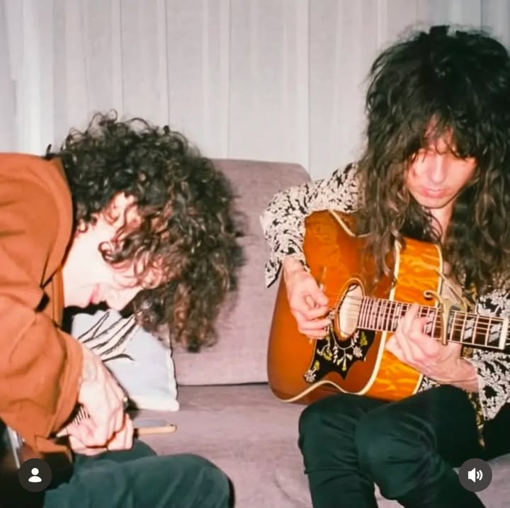 @andrewberkeleymartin and I always striving to blend vibes with music and color to full effect. So excited for tour ! 🧡🎵🤎
