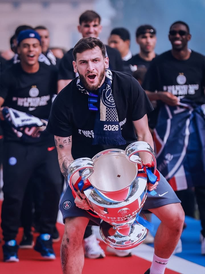 Shared with Paris 🏆