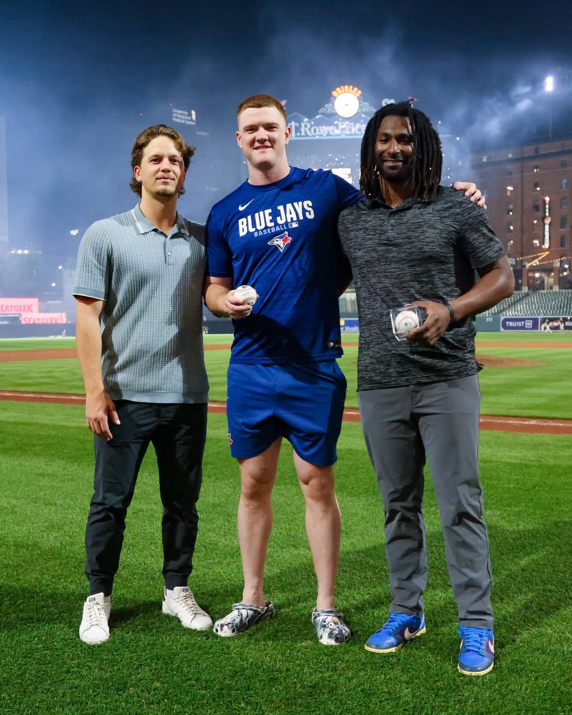 A night they’ll remember forever 👏
⭐️ First @MLB HR for Charles McAdoo
⭐️ First @MLB start for Adam Macko 🇨🇦
⭐️ First @MLB save for Braydon Fisher