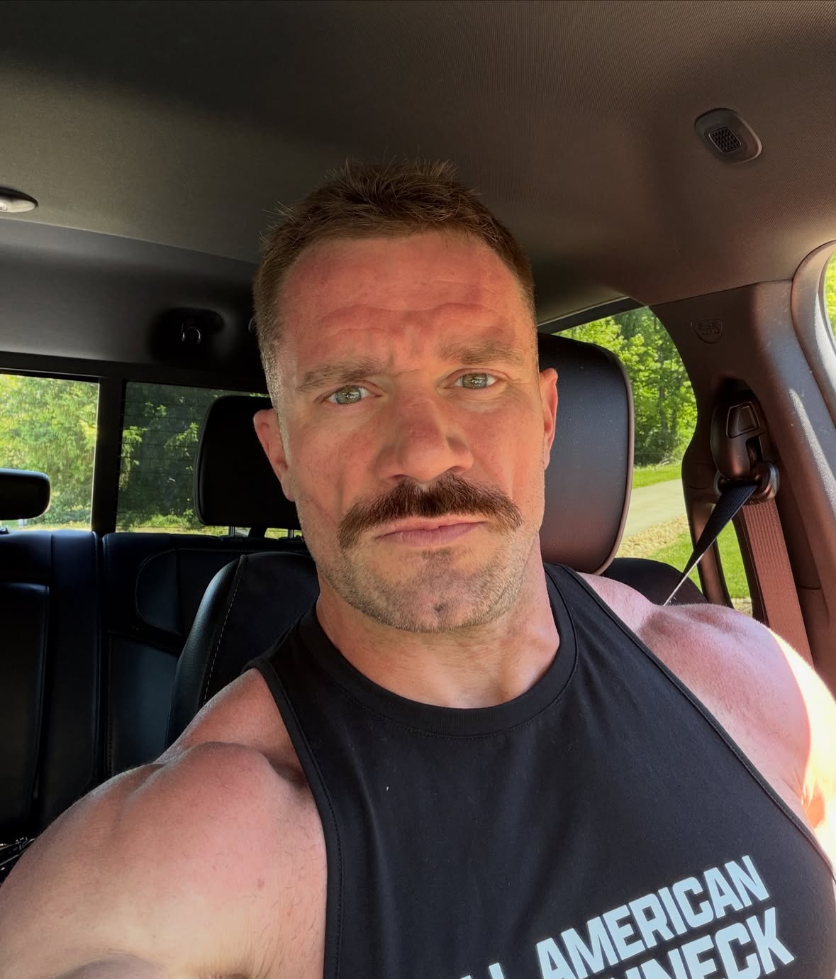 Summertime Stache! ☀️

Summertime = Grow mustache, get in good shape, do yard work, get sunburn, grill burgers and dogs, be jacked & wear bucket hats, chase kids around, set off fireworks, tell people about your yard work projects, invite them over for beers and admire yard work projects, do other cool shit! 🙌☀️💪