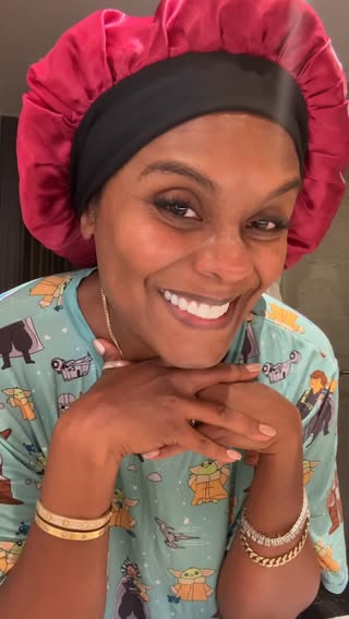 Evening TSA:  May we all be intentional with our lives!! Set your intentions for magical days ahead, because you deserve it❤️. Love you. #tabithabrown #spreadlove