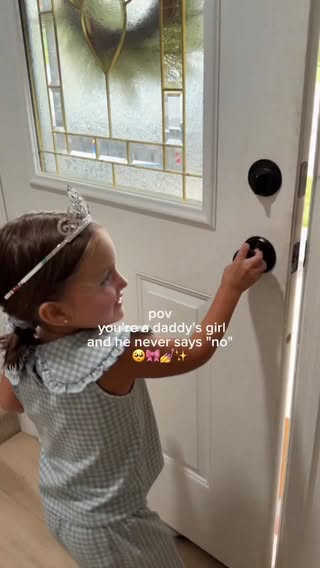 The answer was never really in doubt 😉 we love you @evanpstewart16 

#nails #daddy #daughter #girls #date