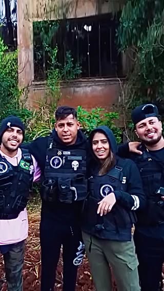 𝑨𝒎𝒐 𝒅𝒆𝒎𝒂𝒊𝒔 ♡ 
• @renatogarciayt @danicnobrega @thireisyt 
#caçadoresdelendas #renatogarciayt #fy #hunters #viral