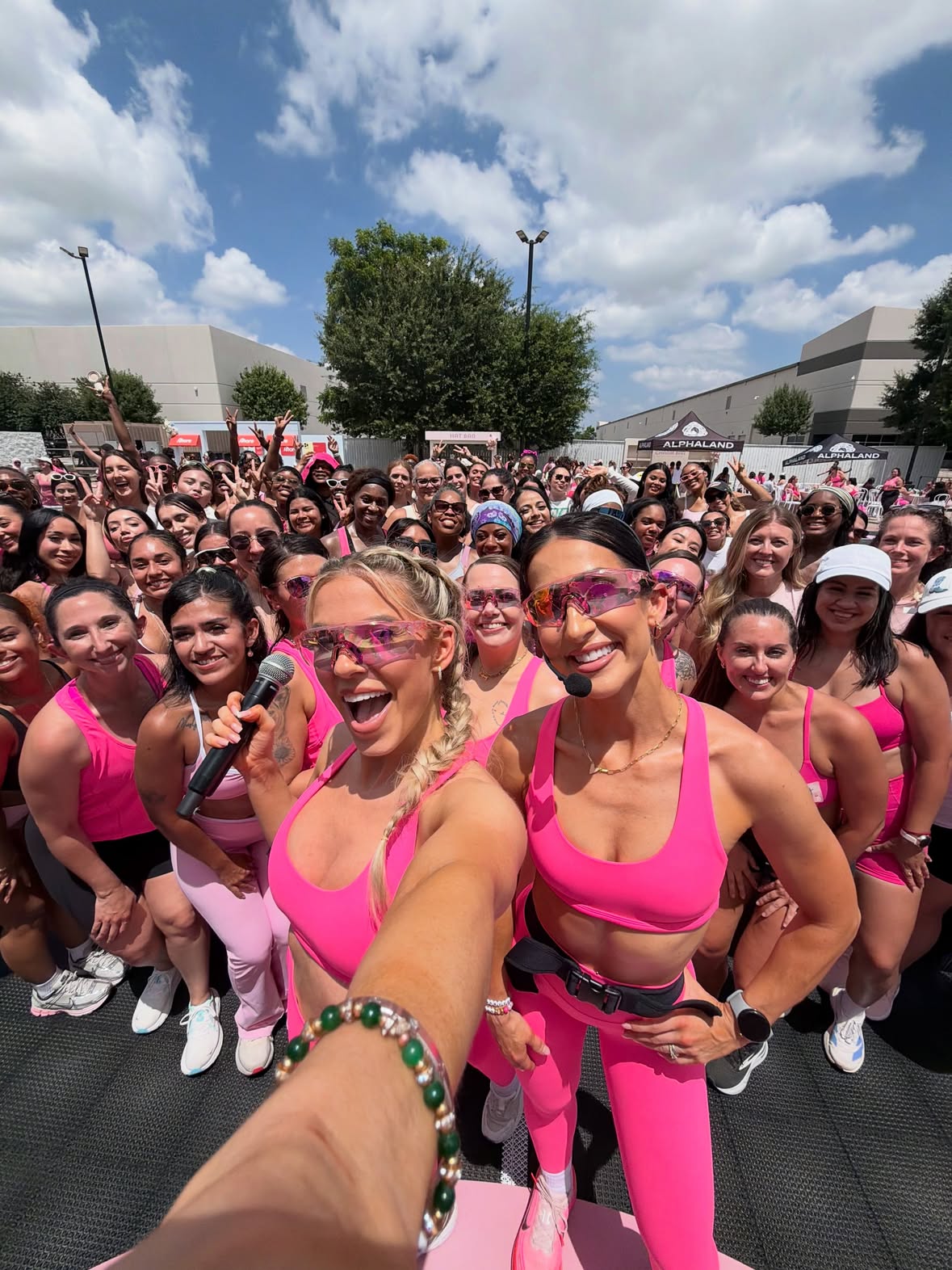 🙌 THIS IS COMMUNITY. 🙌
When we started planning this event, I told my team, “Let’s put together a workout experience pop up! Maybe 100–200 people?.”

Instead….thousands of women (and men!) showed up in their favorite pink fit and completely blew us away. 🤣🩷 And it reminded me of something I said at the event: What makes this brand special isn’t the leggings. It isn’t the sports bras. It isn’t even the workouts (although they’re AHHHHMAZING 😉).

It’s the people.

It’s the woman taking her first step into fitness. The woman starting over. The woman who hit her goal and decided to dream even bigger. It’s the women who cheer for each other, encourage strangers, celebrate wins that aren’t their own, and remind each other they belong here.

That’s what this community is all about.

Thank you for showing up for us, but even more importantly, thank you for showing up for each other. 🩷🎀👚🌸🎟️💞