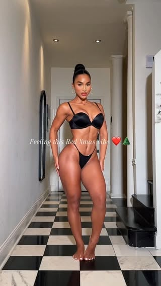 Feeling this red xmas vibes 🎄❤️😍 PEPPERMAYO #peppermayo #grwm #fyp #parati #xmas

#venezuelan #dance #model