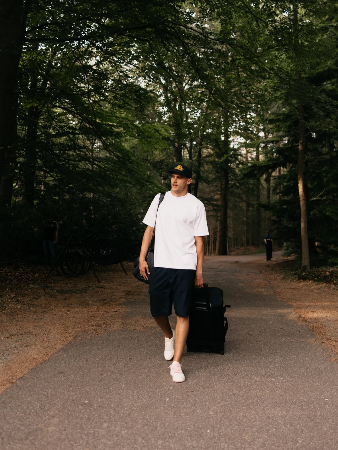 Ready to go. 🦁