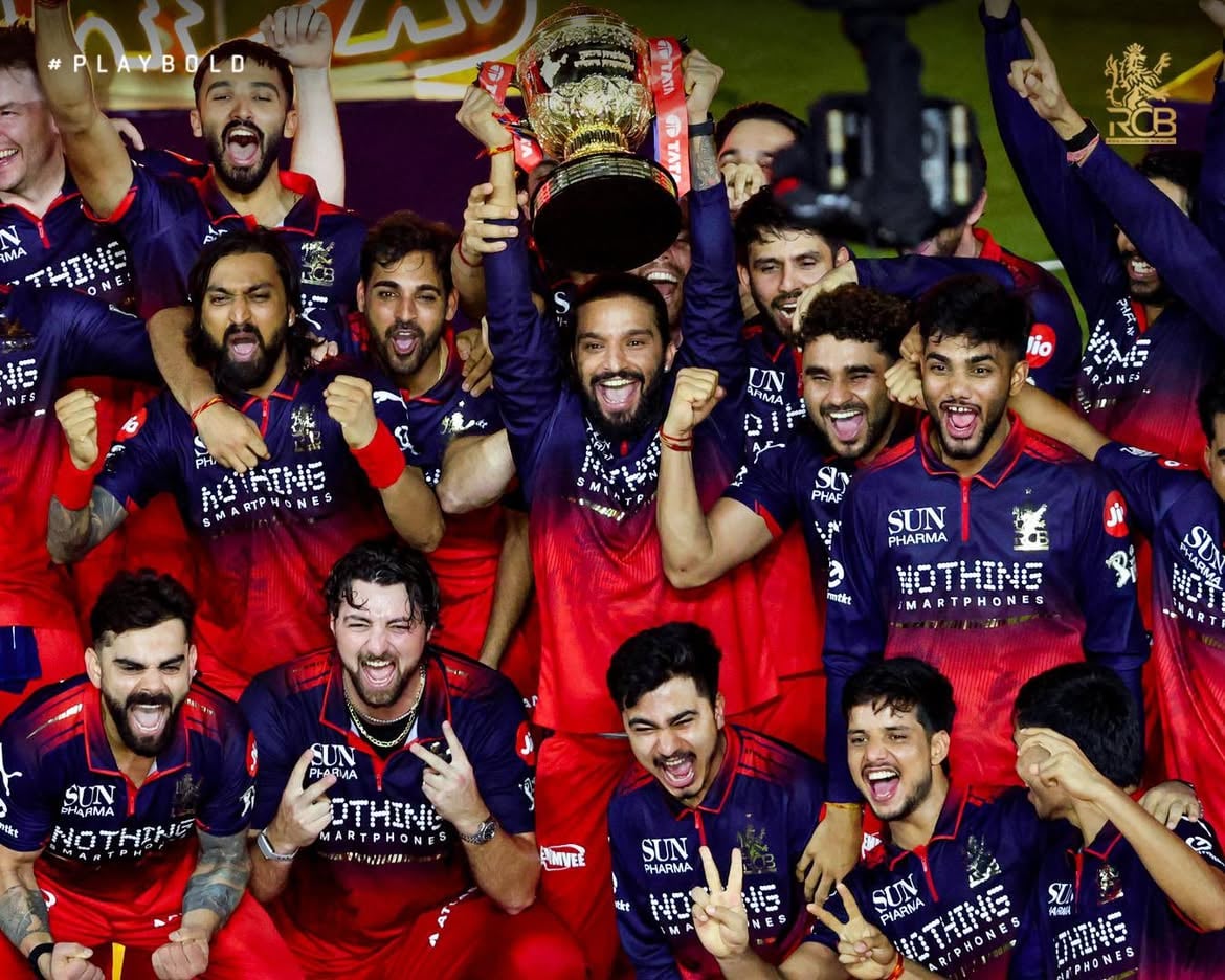 Good morning, 12th Man Army. ❤️

Safe to say this is the best way to start a new month? 😉🏆

#PlayBold #ನಮ್ಮRCB #IPL2026