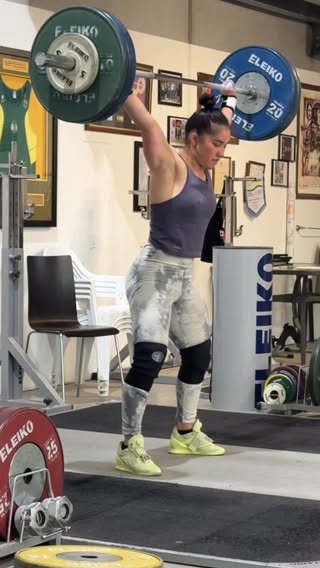 I’m a little excited about how the bar has been moving for my first heavier lifts in a while! It’s been interesting to immerse back into the weightlifting world after a bit of an unforeseen break. Thank you as always to @_eileen87_ Paul and Lilly for having me in Dromana. 

In a vote for a stronger, happier, healthier me - human and lifter - we’ve changed tact from the 58s and are working towards the Glasgow 2026 Commonwealth Games in the 63kg class. The qualification policy will confirm the team over the next few weeks. I’m keen to see what we can do with 50 days to go! @commgamesaus 

I want to say a long overdue and huge thank you to the @wattlenest and @aurizon_ for backing me again this year. Also, to Ruby and Cam and the team at @kieseraustralia in Glenelg and Norwood. Finally, a huge thank you to everyone in my corner at @sa_sports_institute you know who you are! These last few months especially, I couldn’t have done without all of you 🙌🏻
