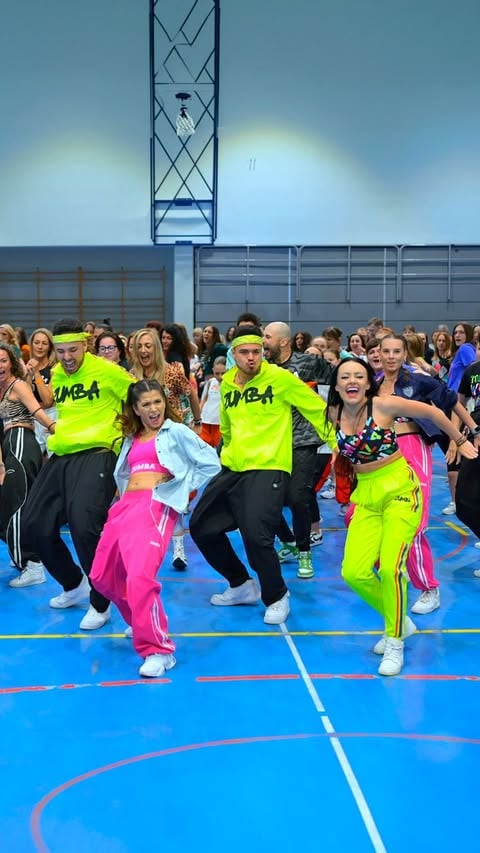 CRACOW, POLAND!! 🇵🇱 ❤️ 🫶

Thank you from the bottom of our hearts to everyone who joined us for this unforgettable Zumba Master Class. Your energy, smiles, and passion made this experience truly special! 🫶

This choreography means even more to us because it was created by the amazing @magda.pawinska for her Rising Presenter Competition Final performance! 🌟

A huge thank you, Magda, for your talent, your vision, and for bringing this beautiful event to life. We are so grateful for everything you did to make this happen! ❤️

And the journey continues..

📍 WARSAW - TOMORROW, JUNE 4

If you've been thinking about joining us, this is your sign! 🚨

🎟️ Only a few tickets remain for our Salsa Caleña Workshop 🇨🇴
🎟️ Only a few spots left for the Masterclass ✅️

We can't wait to dance, connect, and create more unforgettable memories together! 😆

See you tomorrow Warsaw! 🇵🇱

🚨 BAJO EL PUENTE By @jacek_roszak 🚨
● Choreo By 🌎 @magda.pawinska ●

@zumba @zincommunity #cracow #poland #zumba #zincommunity