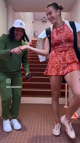 Bringing it back to Roland-Garros 2024, when everything started 💃

#RolandGarros
