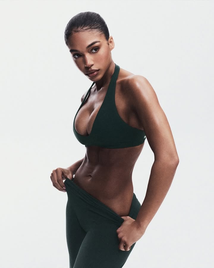 Meet your new day-to-night icons.

The minimal SoftMotion™ racerback dress that takes you from AM to PM.

A water-repellent cropped bomber paired with 3/4-length SoftMotion™ leggings bring 90s-era energy.

Versatile FormeSoft™ layering tops come in elevated new shades.

And our Marshmallow White SoftMotion™ shorts are now double-lined in both high-rise and booty cuts for extra opacity.

ONER MODE
Our Day-to-Night Capsule worn by Lori Harvey
11 JUNE
12PM EDT / 9AM PDT / 5PM BST / 6PM CEST