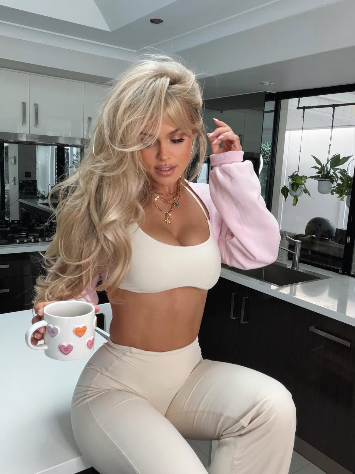 @buffbunny_collection fits always 💕