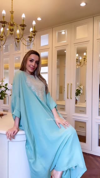 This silhouette with Kashmiri detailing ✨
@sajidanainofficial