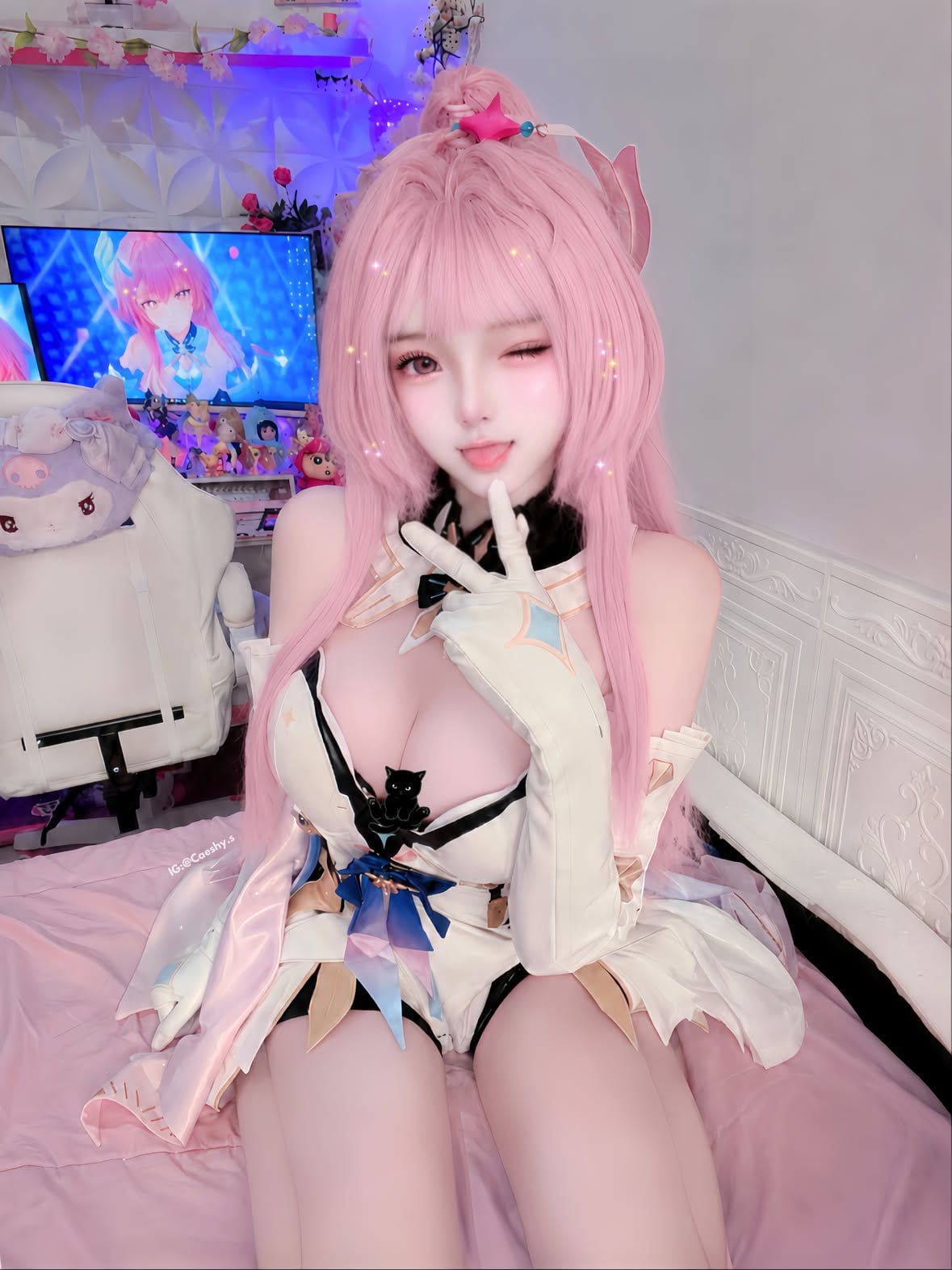 Aemeath rasa strawberry🍓

-
#aemeath #wuwa #wutheringwaves #cosplay #cosplayer