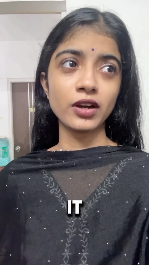 ⚠️TW: Public Indecency/Harassment ‼️
•
•
Location: Naigaon station
•
•
#womensafety #mumbailocal #sexualharassment #awareness #viralreels