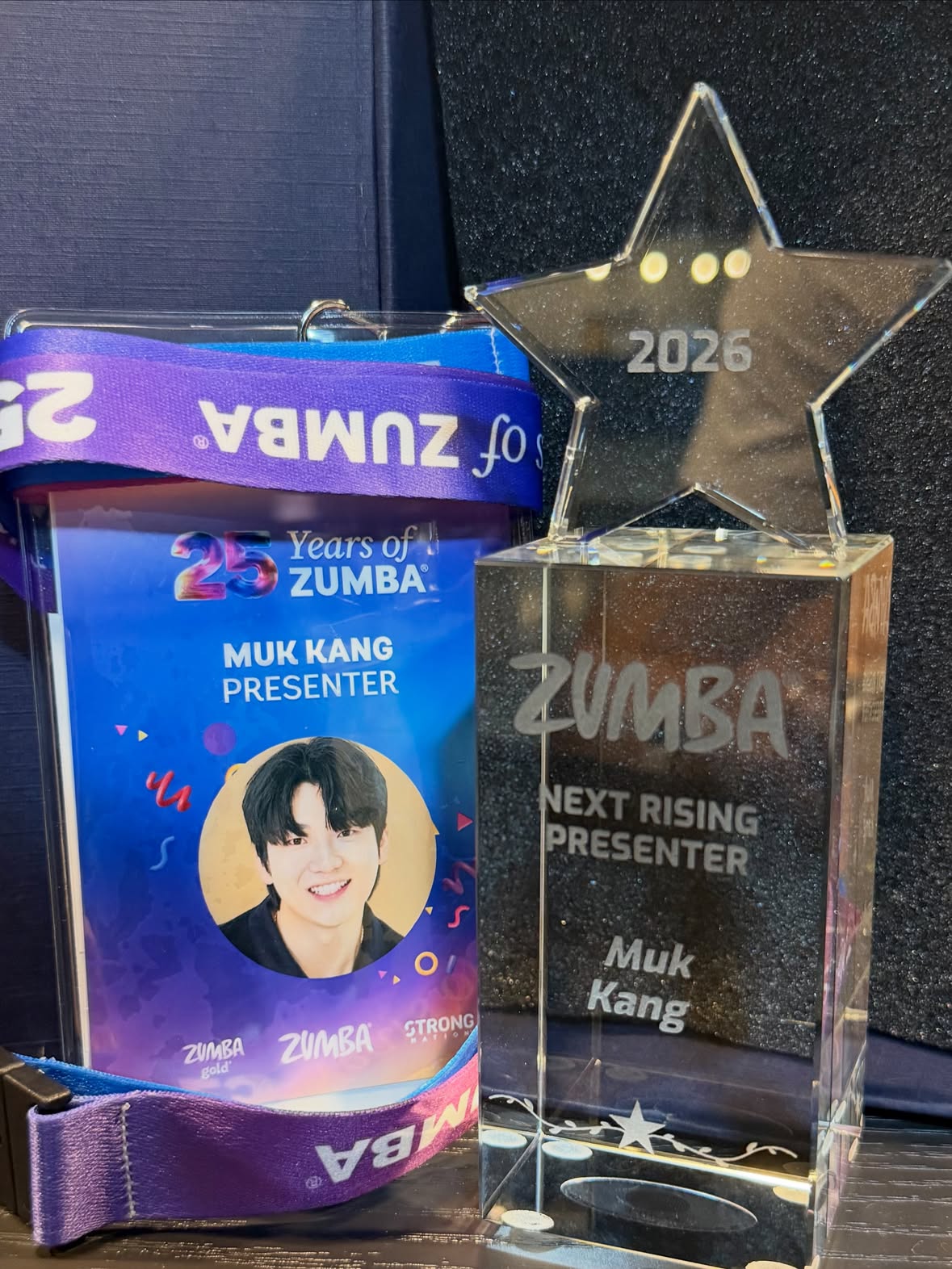 From Korea to the Zumba stage. 🇰🇷❤️

For someone who has always wanted to bring happiness to people through dance, this win is a gift I will never forget.

Thank you, @zumbabeto , @albertoperlman, @msnancyny, @zumba, and @zincommunity for giving me this incredible opportunity and for believing in me😭😭❤️

To my ZNRP Family, thank you for laughing together, growing together, and dreaming together throughout this journey❤️
@rodrigorocco_ @damla.amanat @magda.pawinska

This achievement would not have been possible without the amazing coaching, guidance, and support from @steveboedt and @kassmartin 🫰🏻❤️

A special thank you to @jenniferkim_official for handing me the Korean flag right before I stepped onto the stage. It meant more to me than words can express🇰🇷❤️

Thank you to ZES @nana_koreazes , @jiwonlim_official , @zumba__rina , and @zes_teddy, as well as ZJ @jjkim_zj, @koreazj_chris, and @__florens, for their support and encouragement throughout this journey🇰🇷❤️

And a special thank you to @heejiseo__rony and @zumba_seungheejo, our amazing Korean Next Rising Presenter winners. Your support and encouragement meant so much to me🇰🇷❤️

To my teachers, family, friends @difloh_dance , students, everyone And my fiancée, @zumba_yeppi who has supported me along the way—thank you from the bottom of my heart. This moment belongs to all of you as much as it belongs to me. ❤️

Let’s keep inspiring people through movement, music, and love. ✨

2026 Next Rising Presenter Winner 🇰🇷🏆❤️
