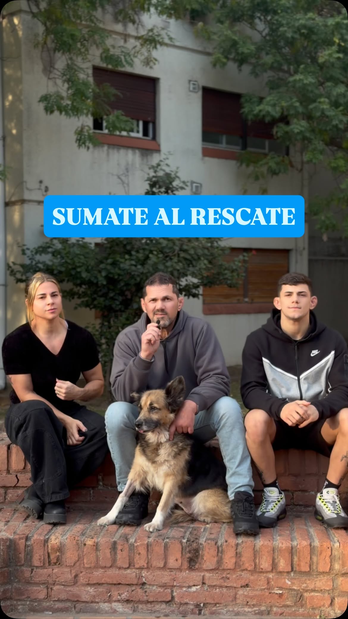 ¿Y si hoy pudieras cambiarle la vida a un perro?

Muchos esperan una segunda oportunidad. Con una pequeña ayuda hacés un montón. Podés colaborar con alimento, materiales de construcción, tránsito o económicamente.
No te olvidés de seguir a 
@sumatealrescate 

🐾 Para colaborar:
Alias: Sumate.rescate.mma
Titular: Diego Visotzky
(Todo lo recaudado en esta cuenta será transferido a la cuenta de sumate al rescate)

Cualquier duda comunícate
🤳 351 507-5449 (Toro)

Adopciones y tránsito
🤳 351 308-3398 (Migue)

Sumate y compartí este post para que llegue más lejos.

#RescateAnimal #Cordoba #Sumatealrescate #Argentina #Perros