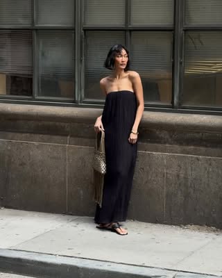 @tiksg for Worn by, a format where selected talent style key H&M pieces their way.