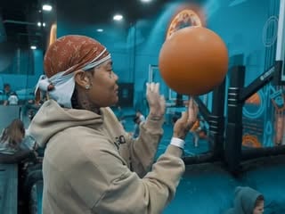 Just picking up where I left off… 

#KWEEN the album OUT NOW! Link in bio
#YoungMA