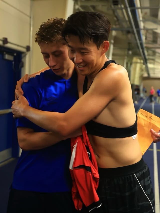 Sonny x Nathan 🫰

Post match meetup following the friendly between South Korea and El Salvador.