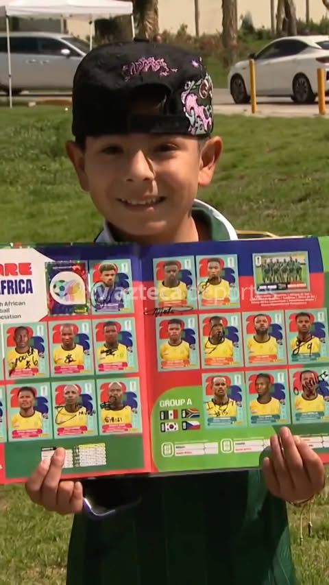 SUDÁFRICA NO VA SOLA 🇿🇦💪 

Luchito, un pequeño aficionado mexicano recibió a los Bafana Bafana en Pachuca y tuvo una sorpresa muy especial 👀

Los mejores 32 partidos de la Copa Mundial de la FIFA 2026™️ TOTALMENTE GRATIS en aztecadeportes.com y las APPs de Azteca Deportes y TV Azteca EN VIVO.