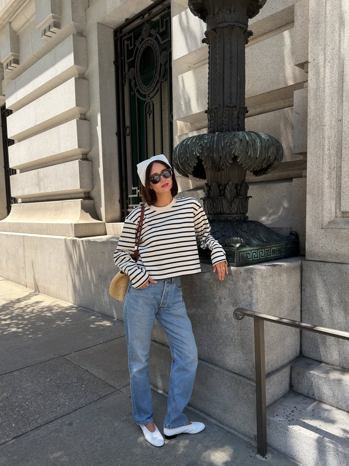 back in the city, dog sitter for the week, wearing the cutest and comfiest stripes tee and the perfect basket for Billie and I, from @sezane | ad
