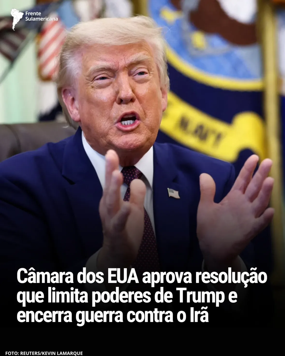 A Câmara dos Representantes dos Estados Unidos aprovou nesta quarta-feira (2) uma resolução que limita os poderes do presidente Donald Trump e busca encerrar a guerra contra o Irã.

O texto foi aprovado por 215 votos a 208. Quatro republicanos se juntaram aos democratas e votaram a favor da medida. A resolução ainda precisa ser aprovada pelo Senado e não depende de sanção de Trump.

Na prática, o Congresso quer impedir que Trump volte a atacar o Irã sem autorização dos parlamentares. O resultado da votação reflete a crescente preocupação no Capitólio e de republicanos com o conflito.

A Casa Branca afirma que qualquer tentativa de limitar os poderes do presidente para conduzir ações militares é inconstitucional.

Por outro lado, parte do Partido Republicano também demonstra preocupação com o prolongamento da guerra. O conflito se mostrou impopular nos Estados Unidos e provocou alta nos preços dos combustíveis.

Informações do @portalg1