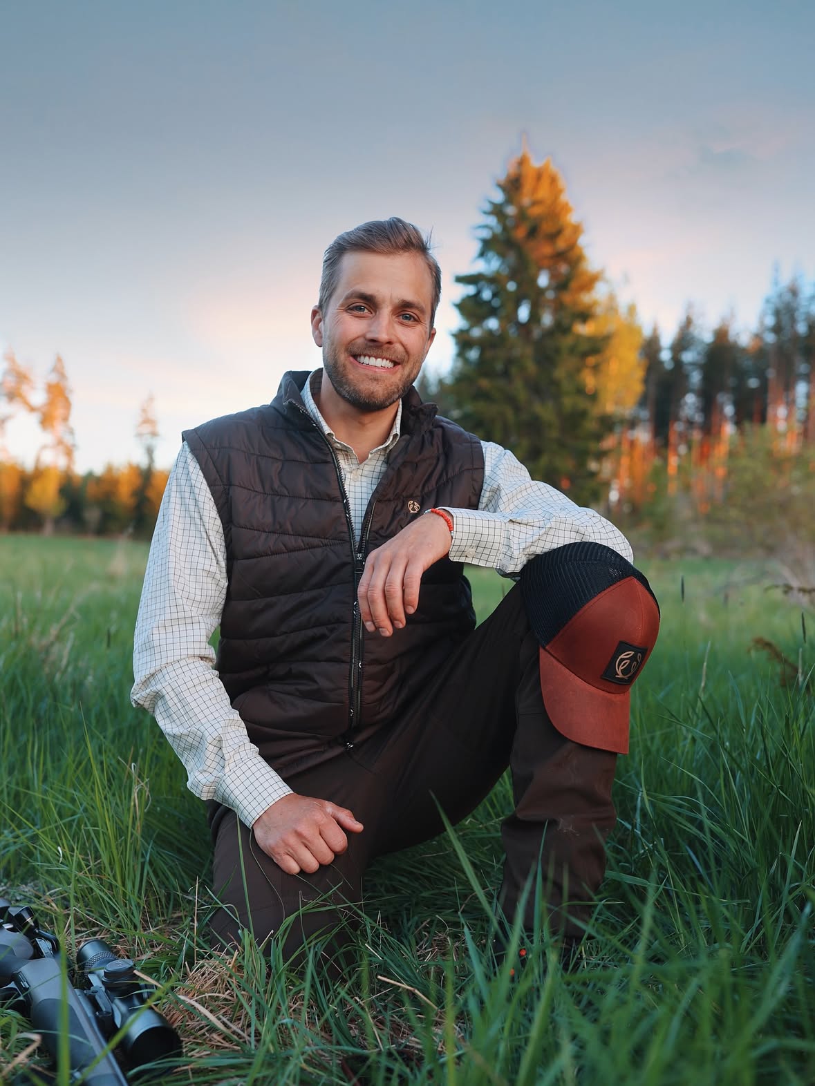 - Nu kör vi en riktigt grym tävling tillsammans med @chevaliersweden 🙌🏽🦌🌲

Jag älskar Chevaliers kläder – och nu har DU chansen att vinna ett komplett outfit-kit med några riktiga favoriter:

- Spey Stretch Pants
- Baron Shooting Fit Stretch Shirt Men /Florence Shooting Fit Stretch Shirt Women
- Quintin Padded Vest
- Symbol Oiler Cap
⭐️Värde ca 4246kr

Så här enkelt är det att vara med:

1️⃣ Följ både mig & @chevaliersweden 
2️⃣ Gilla inlägget
3️⃣ Tagga en kompis i kommentaren – varje kommentar med en ny vän ger en extra vinstchans! 🍀

Självklart passar outfiten lika bra för både tjejer & killar 👌🏽

Tävlingen pågår fram till 7 juni 2026 och vinnaren presenteras i min story! 🦌🌲

Lycka till – nu kör vi! 🚀🌲🌳🌿🍂🍁🍃🍄

#huntingwithstyle #chevaliersweden

.
.
.
.

Tävlingen är inte sponsrad, organiserad eller administrerad av Instagram. Eventuell vinstskatt betalas av vinnaren.