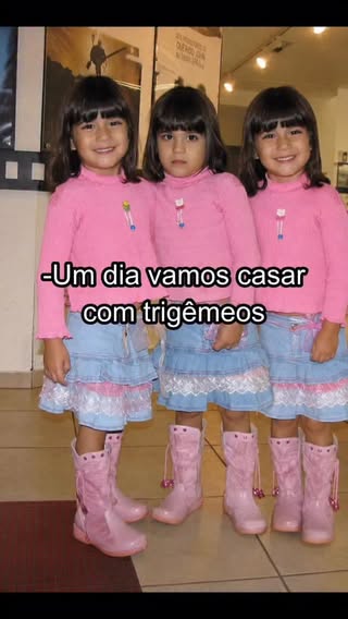 E virou a trigêmea excluída 😂 (brincadeira, não temos trigêmea, somos só gêmeas casadas com gêmeos msm 👍 #twins #gemeos #comedia #humor #viraliza